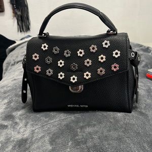 Black Michael Kors, Ava small purse with silver hardware